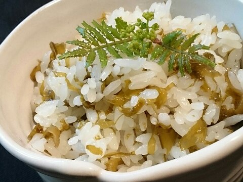 生わかめで作ります。わかめご飯